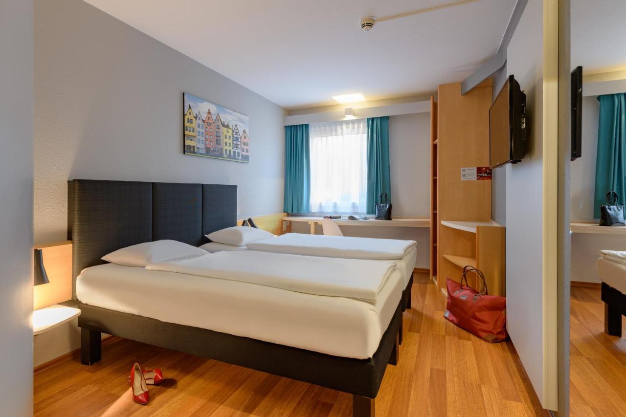 Hotel Ibis Koeln Frechen Exterior foto
