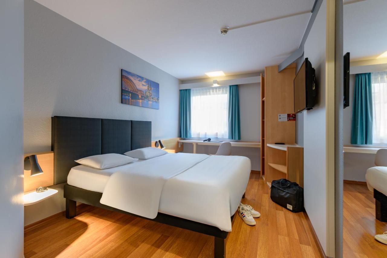 Hotel Ibis Koeln Frechen Exterior foto