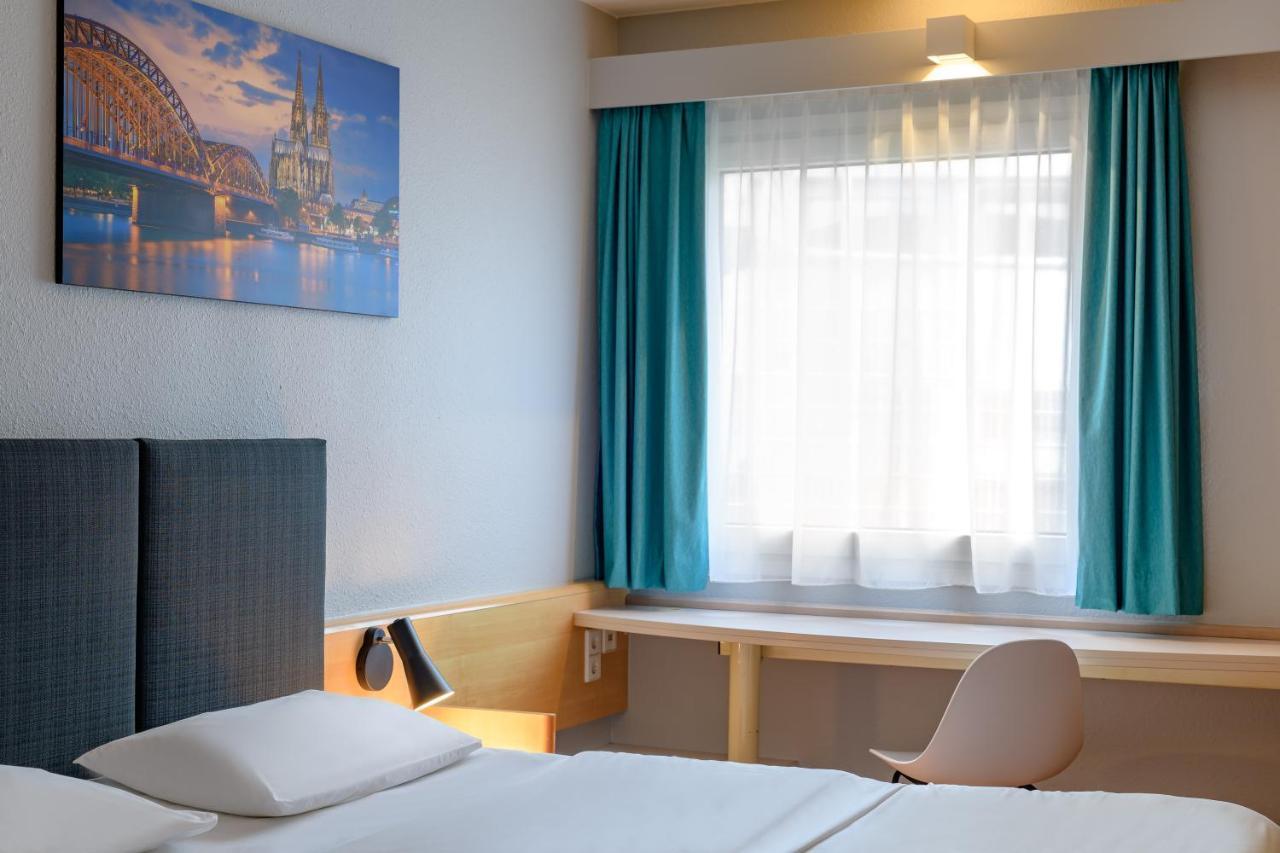 Hotel Ibis Koeln Frechen Exterior foto
