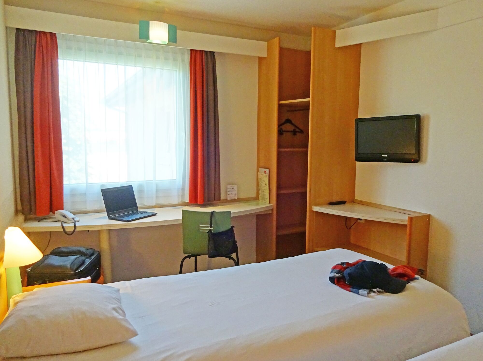 Hotel Ibis Koeln Frechen Exterior foto